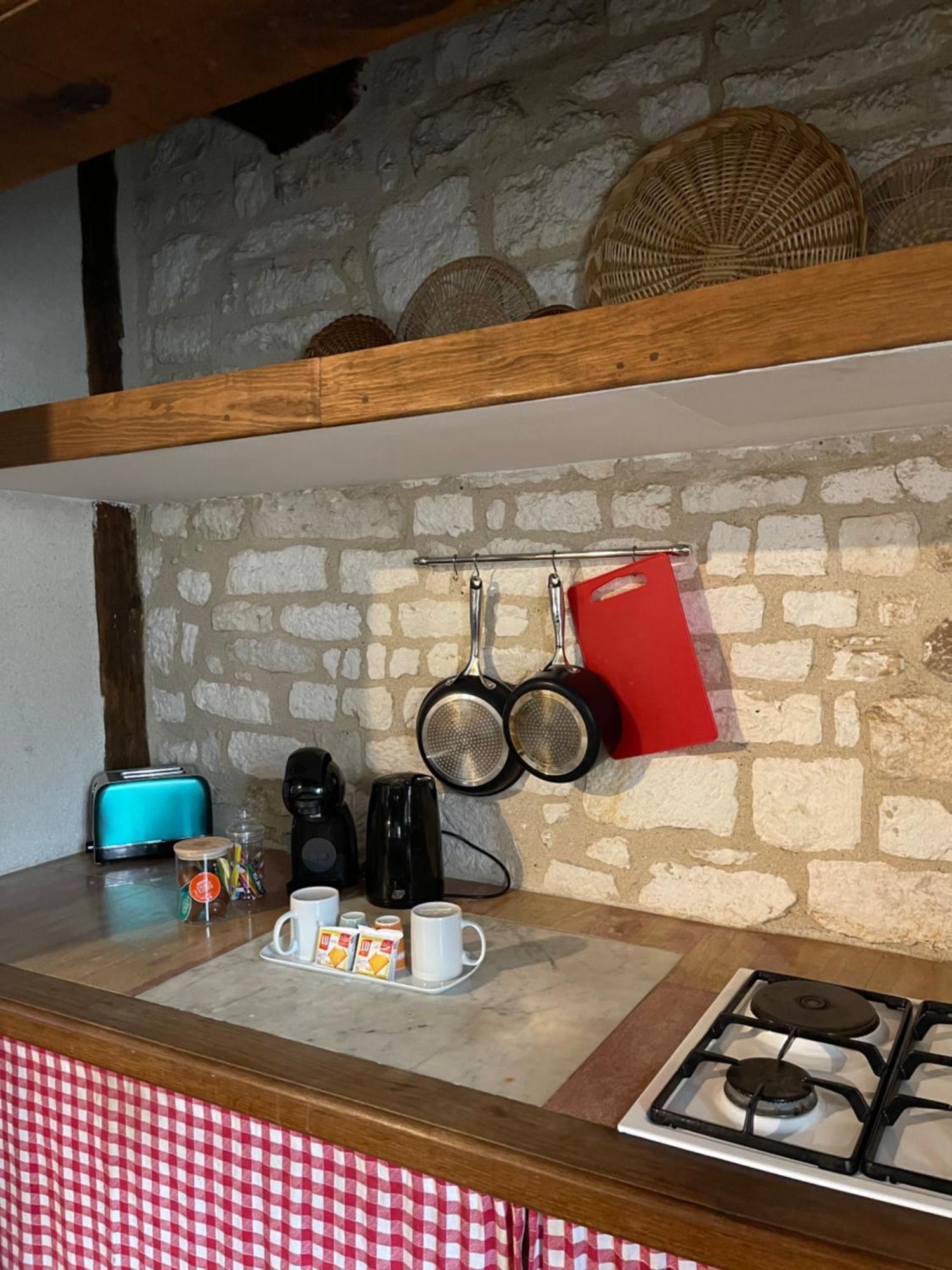 La Maison D'Alienor - Gites De Caractere A Chablis - 89 Bagian luar foto
