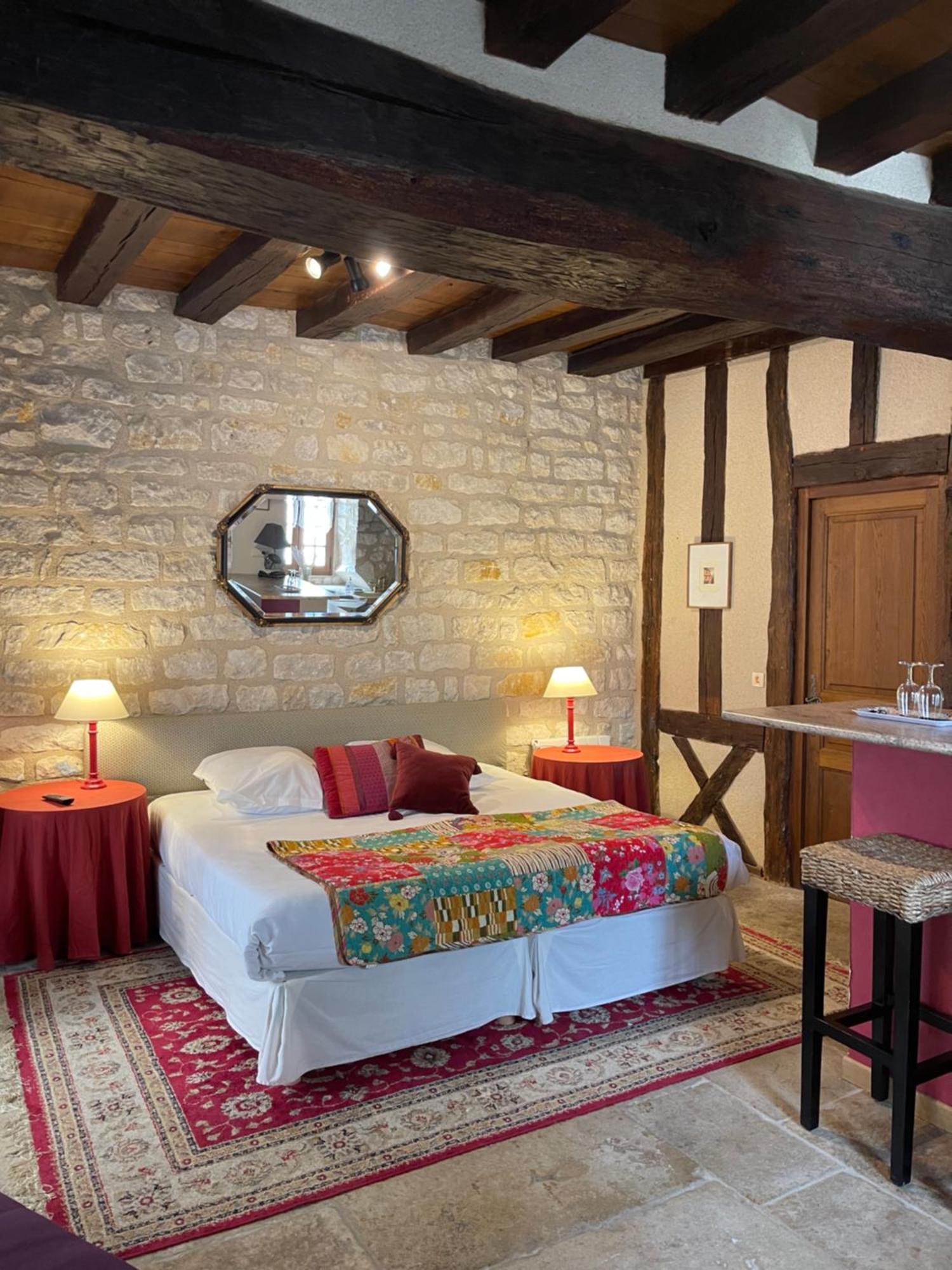La Maison D'Alienor - Gites De Caractere A Chablis - 89 Bagian luar foto